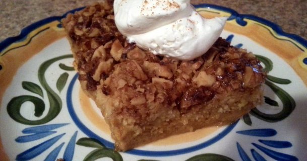 Pumpkin crunch caramel cake