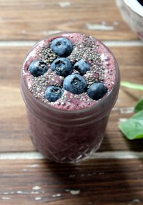 A power smoothie packed with wild blueberries, strawberries, banana, almond milk, spinach and chia seeds. The perfect pick me up or breakfast!