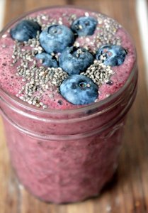A power smoothie packed with wild blueberries, strawberries, banana, almond milk, spinach and chia seeds. The perfect pick me up or breakfast!
