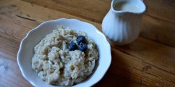 Almond milk oatmeal recipe