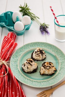 Coconut Macaroons | JustOneCookbook.com Coconut Macaroons | JustOneCookbook.com
