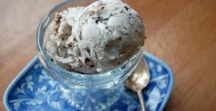 Creamy coconut milk is naturally sweetened, flavored with mint, and studded with dark chocolate chunks for an AMAZING dairy free and egg free ice cream! A beloved favorite ice cream flavor, that's paleo and vegan too! - The Nourishing Gourmet