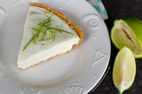 Easy No Bake Key Lime Pie | Heart Love Weddings