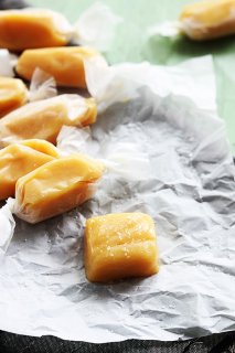 Easy No-Fail Soft Caramels (no candy thermometer required)