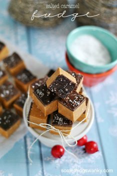 Easy Salted Caramel Fudge | width=