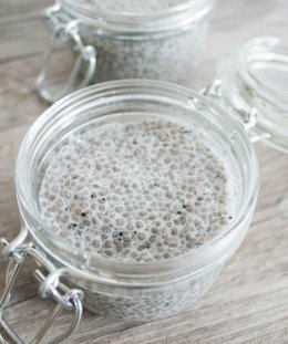 easy-vegan-vanilla-chia-seed-pudding