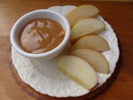 homemade-caramel-apple-dip