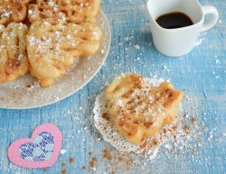 homemade mini funnel cake (no eggs!)