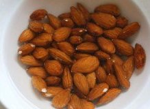 How to make Almond Milk with raw almonds or blanched almonds. Blanched almond milk has a less prominent flavor which works great for Indian Chai | Vegan Richa