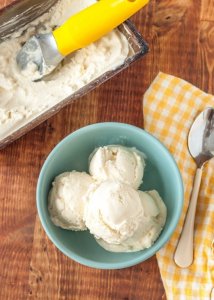 How To Make No-Cook, No-Churn, 2-Ingredient Ice Cream