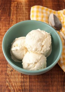 How To Make No-Cook, No-Churn, 2-Ingredient Ice Cream