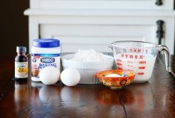 OMG these are Funnel Cake FRIES with Marshmallow Fluff Dip!! So fun!! Super easy method,  what a great idea!