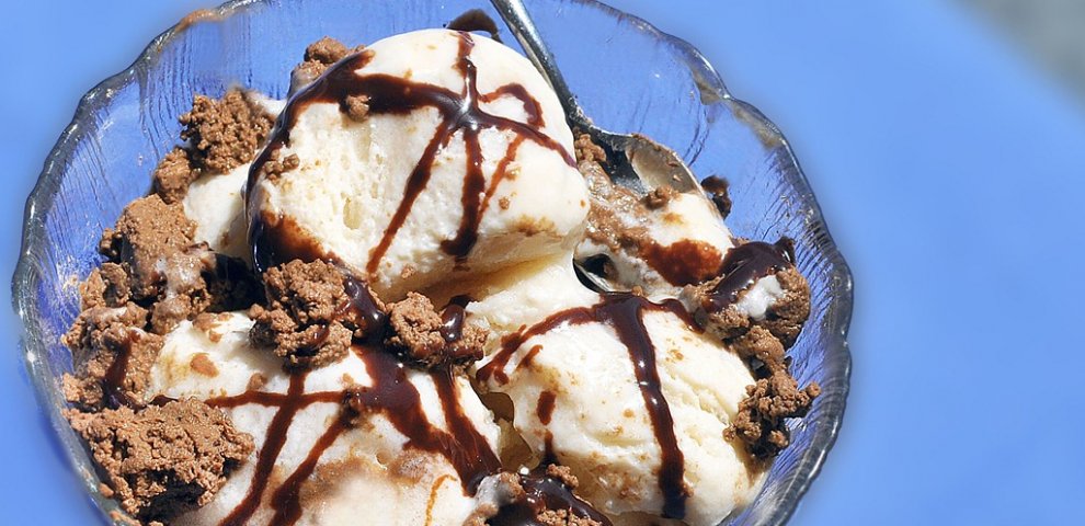 Ice cream Recipes with almond milk