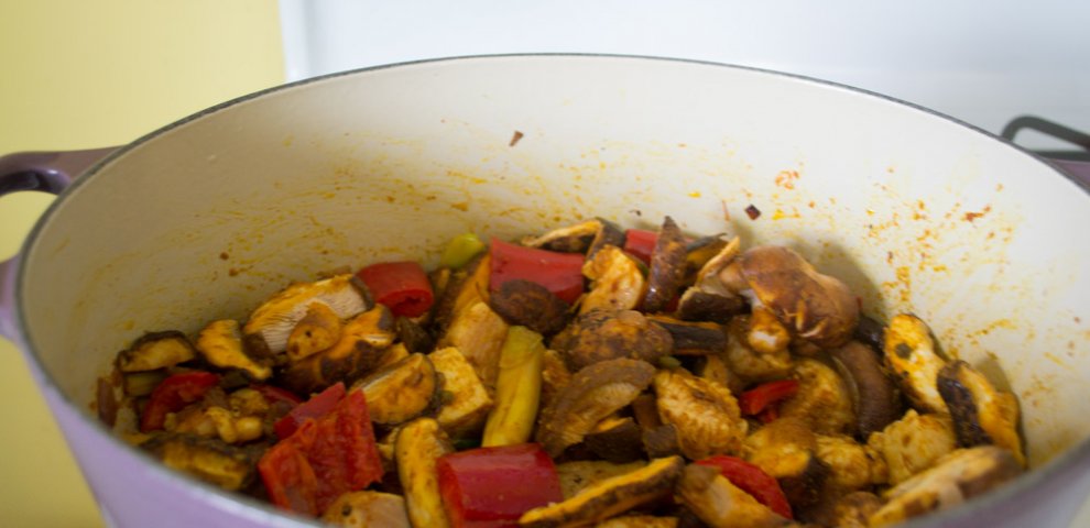 Mild Chicken curry recipe with coconut milk
