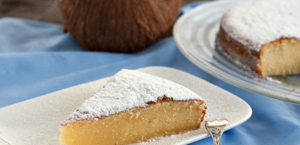 Recipe coconut cake with condensed milk