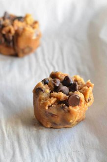 The Best Chewy Café-Style Chocolate Chip Cookies. These are so soft and chewy- definitely the best chocolate chip cookie I've ever had! | hostthetoast.com