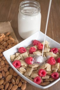 Thick Almond Milk Pouring