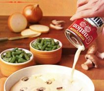 Throwback Thanksgiving: Ladies, You Can Include Evaporated Milk in Absolutely Anything!