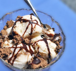 Ice cream Recipes with almond milk