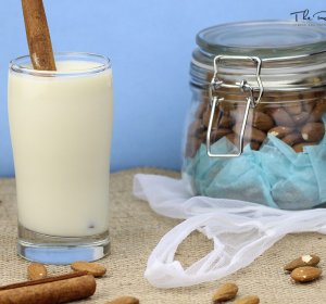 Raw almond milk recipe